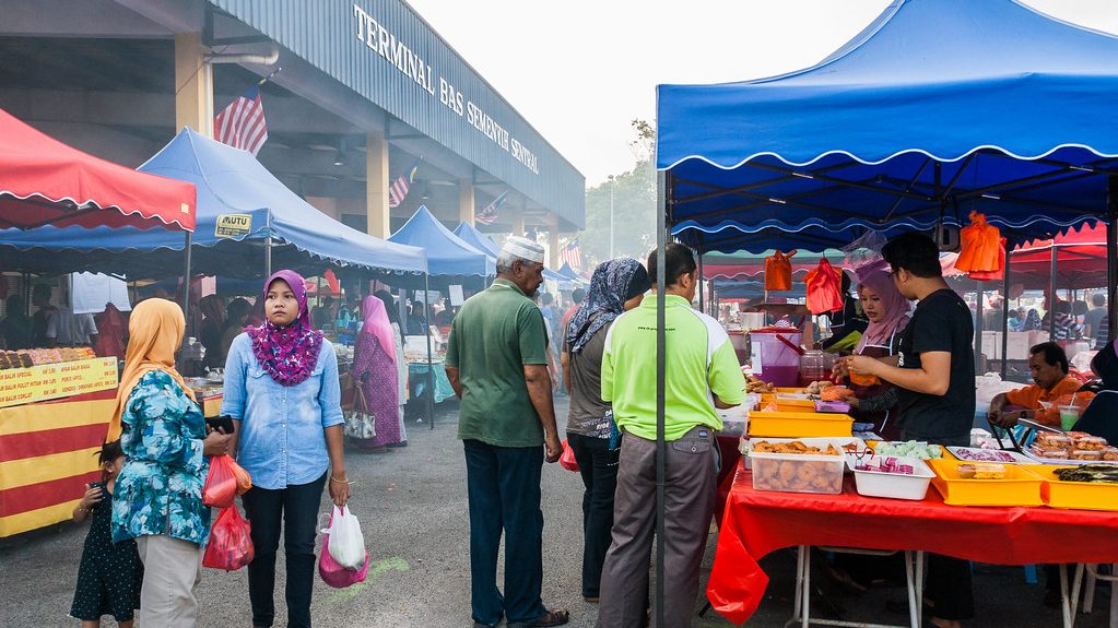 ramadan bazaar in Malaysia