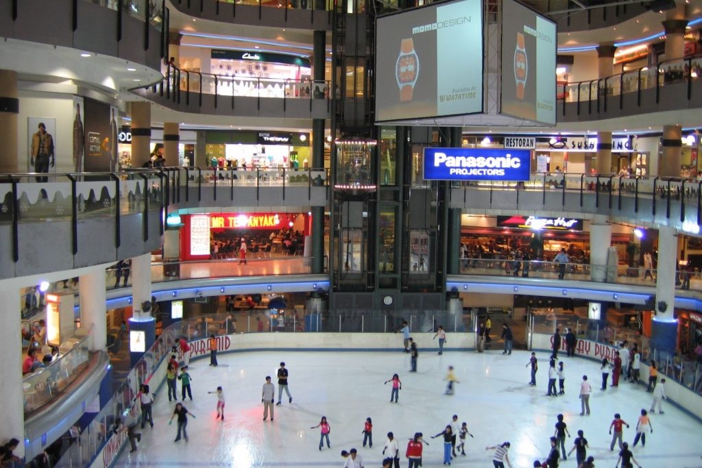 Sunway Pyramid Ice Skating