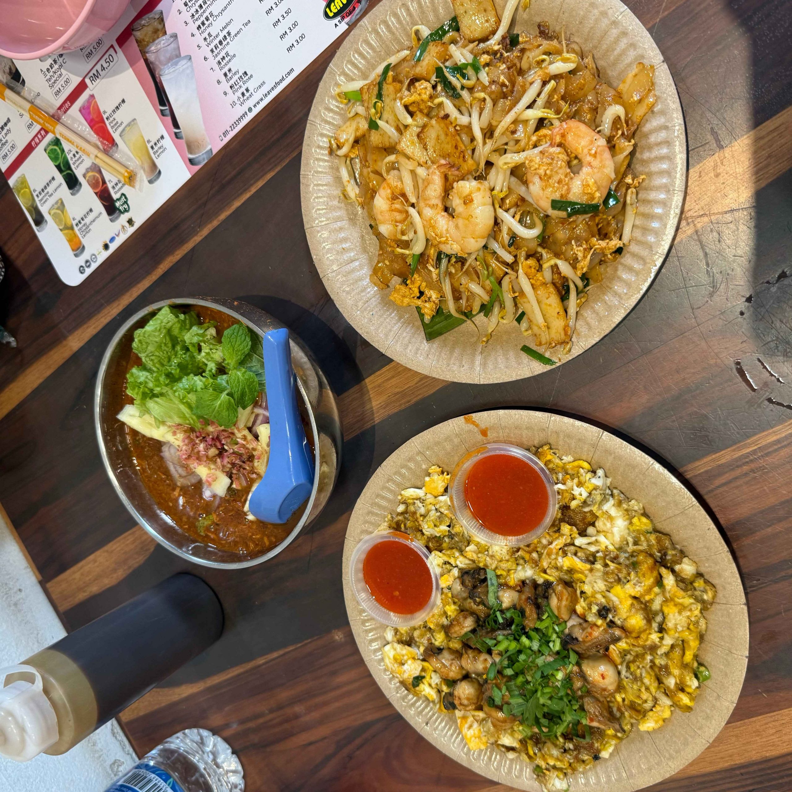 oyster omelette, laksa & char kway teow at penang road laksa