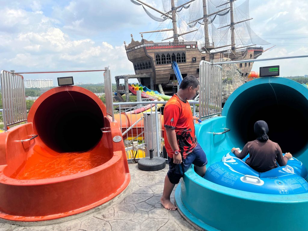 SplashMania Double Tube Slide
