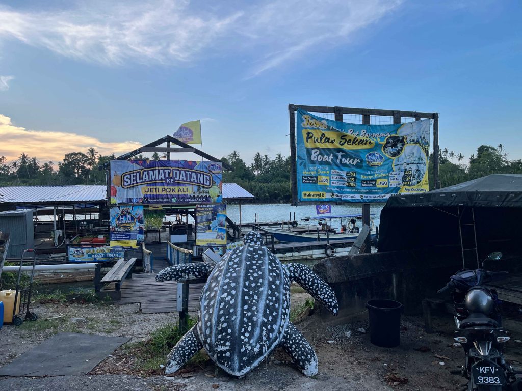 Pulau Sekati Boat Tour