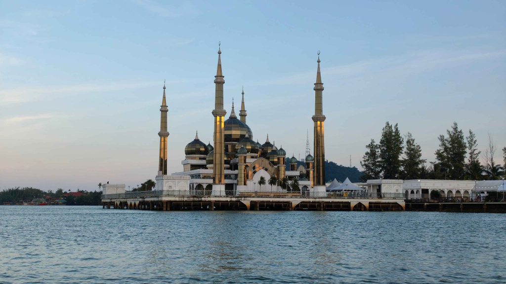 Crystal Mosque Terengganu on Pulau Sekati Boat Tour