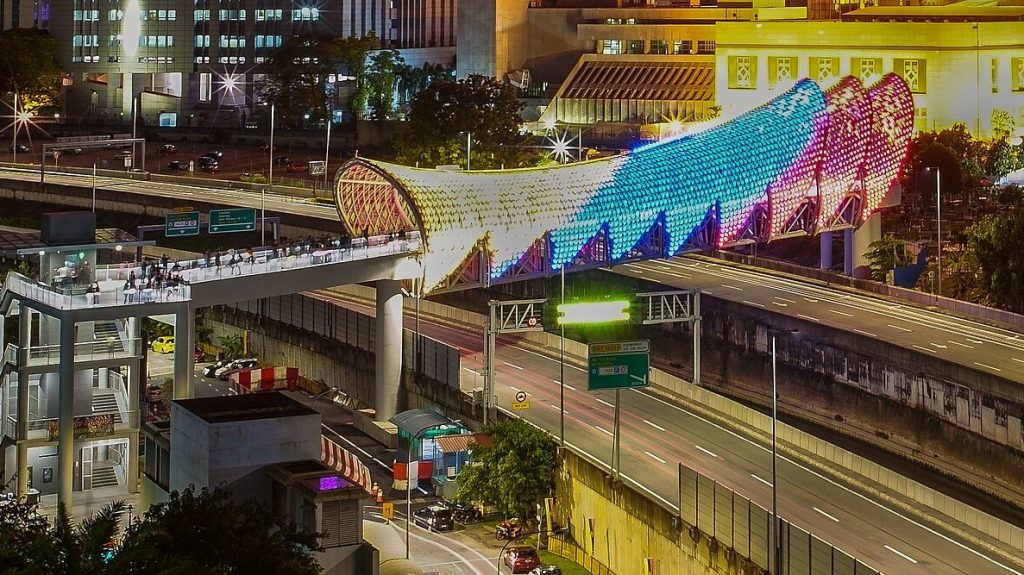 Saloma Link Bridge at Night