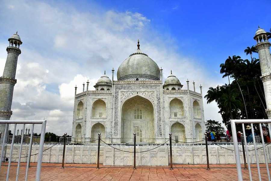 Taman Tamadun Islam Monument